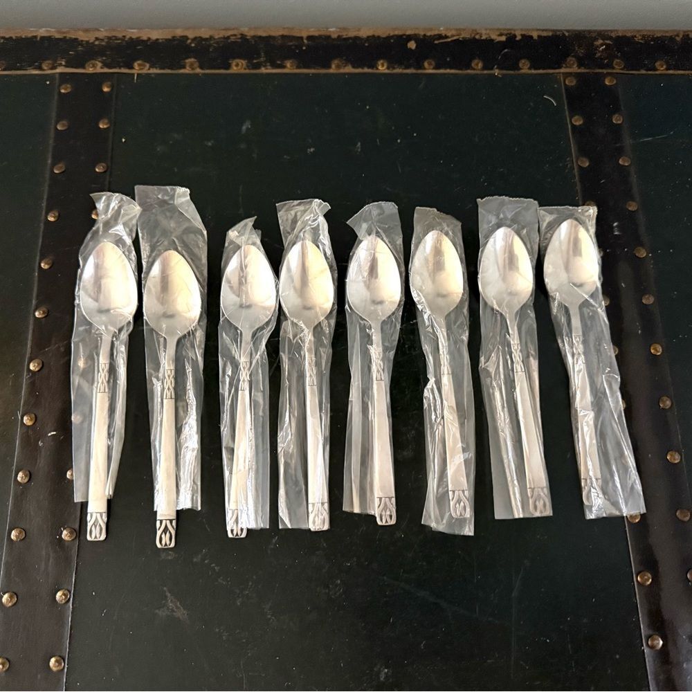 Kimco 8 Vintage Stainless Steel  Flatware Victoria Pattern Japan Teaspoons